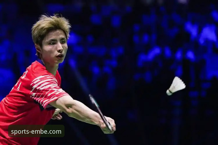 国羽男单八年等待终结，石宇奇亚锦赛登顶最新动态